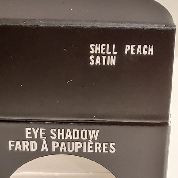 MAC Eyeshadow *SHELL PEACH SATIN* - Picture 4 of 5